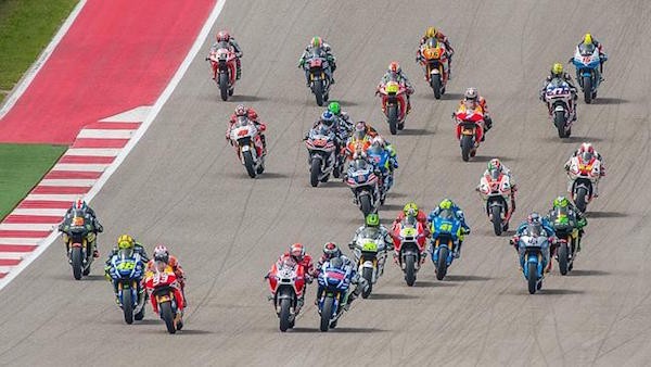 MotoGP 2015: Marquez “phuc thu” thanh cong tai My-Hinh-2